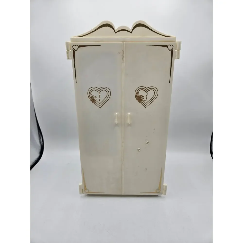 Marx Sindy 1970s Wardrobe Cream Gold‎ Trim Drawers Hangers Mirror
